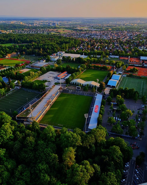 拉波尔塔：诺坎普永远是梅西的家；已将亚马尔伤情告知西足协