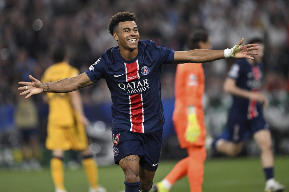 NBA：凯尔特人击败奇才 双探花合砍60分